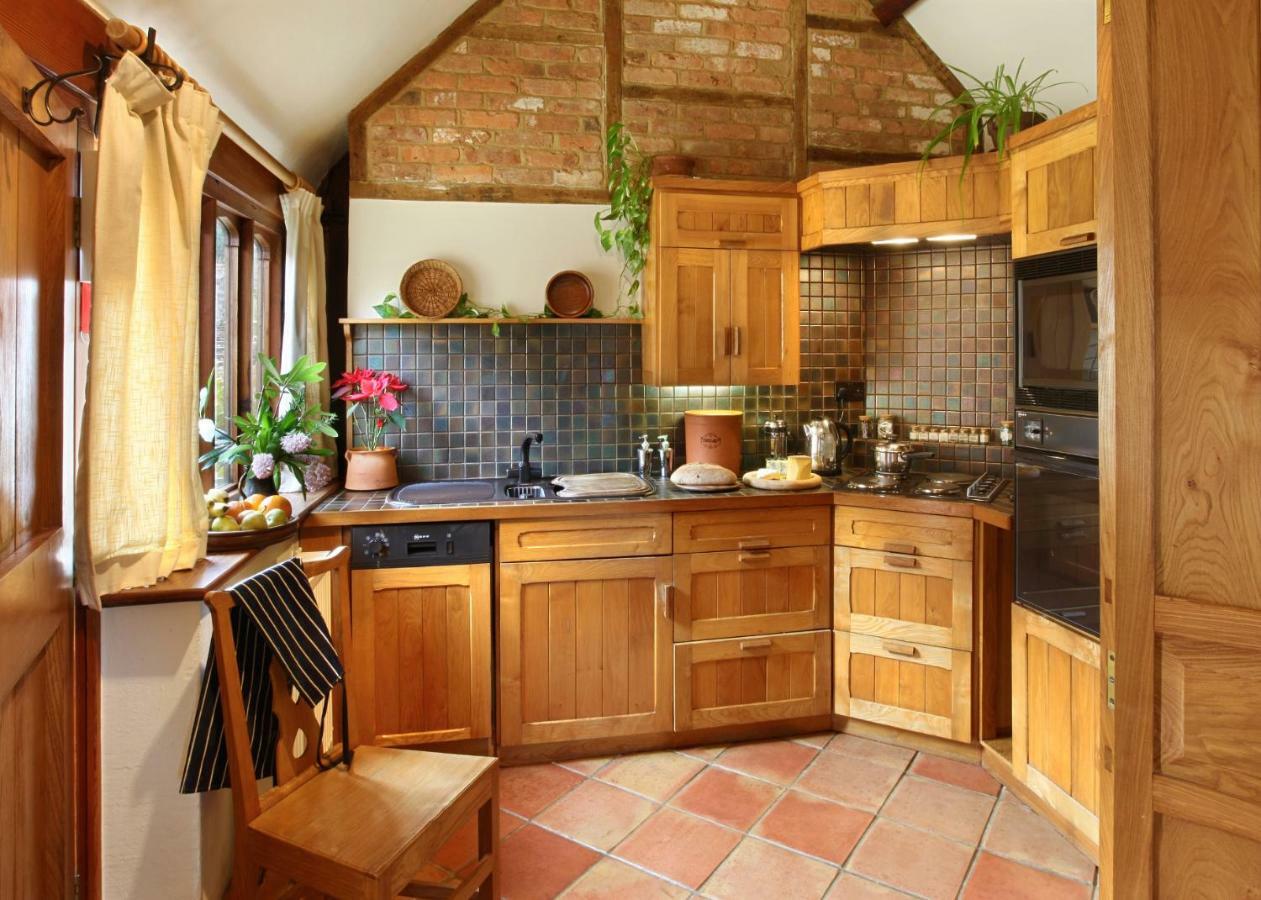 Heath Farm Holiday Cottages Swerford Extérieur photo