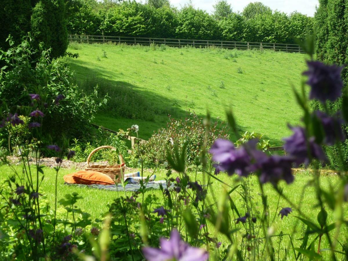 Heath Farm Holiday Cottages Swerford Extérieur photo